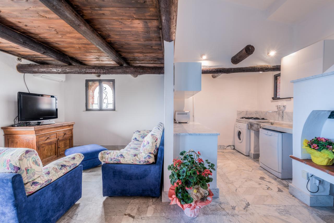 Ippotur Medieval Resort 카스텔누보디마르가 외부 사진