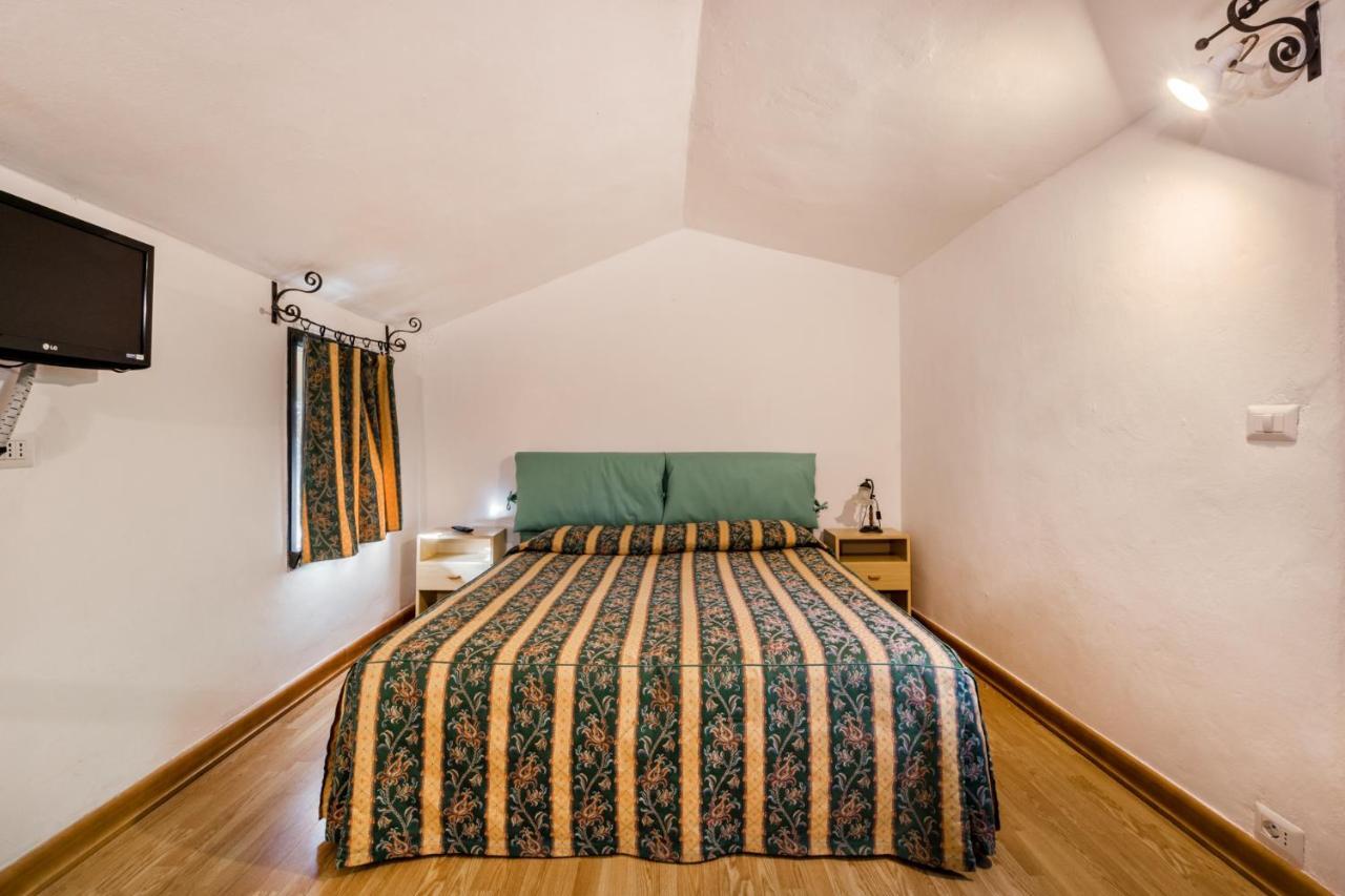 Ippotur Medieval Resort 카스텔누보디마르가 외부 사진