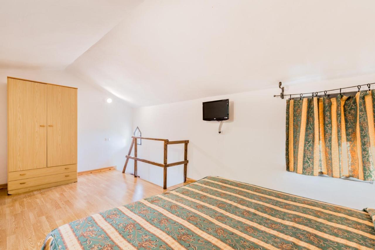 Ippotur Medieval Resort 카스텔누보디마르가 외부 사진